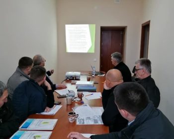 В Семенівській сільській раді відбулося 3тє засідання Стратегічної сесії з реалізації проекту “ГорбоГори”. Кожне приносить нові контакти, свіжий погляд і конструктивні ідеї. Сьогоднішнє – за участі колег з Пустомитівської міської (А.Жидачек) і Щирецької селищної (О.Василишин) рад. #разом_до_мети